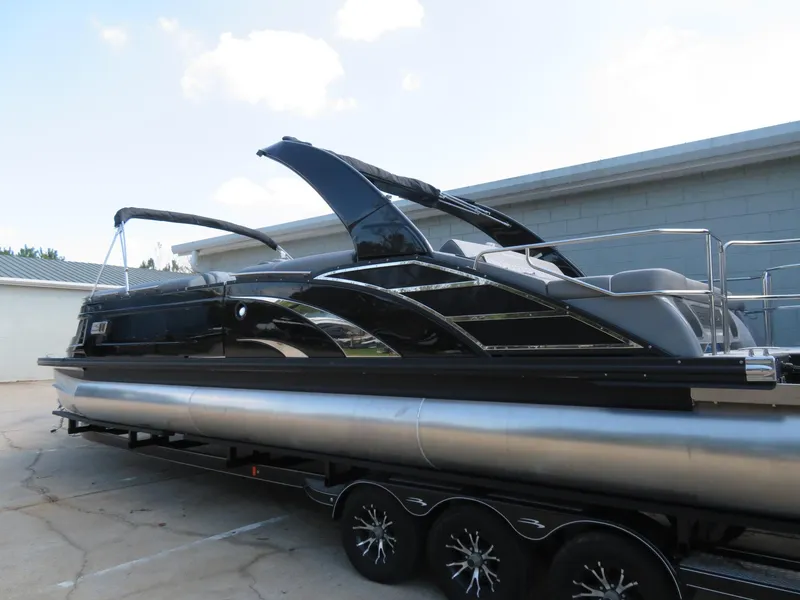 Slide: The Image of Bennington 30QXSBAX2 2026 - 5