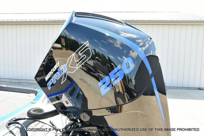 Slide: The Image of Ranger Z520R Dual Console 2023 - 21