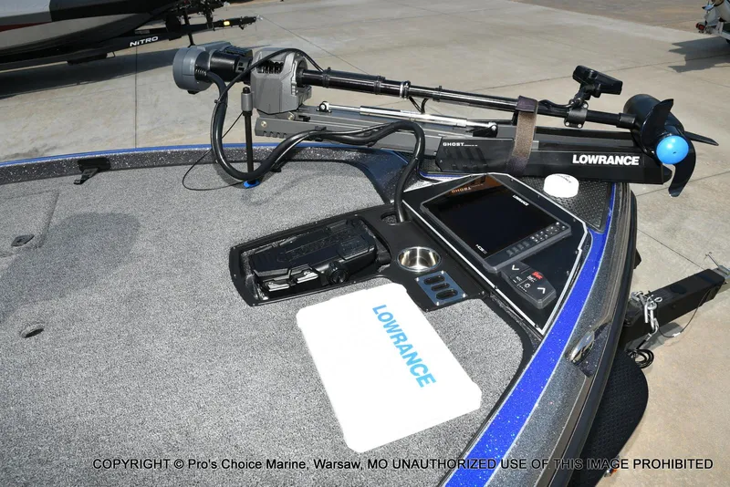 Slide: The Image of Ranger Z520R Dual Console 2023 - 32