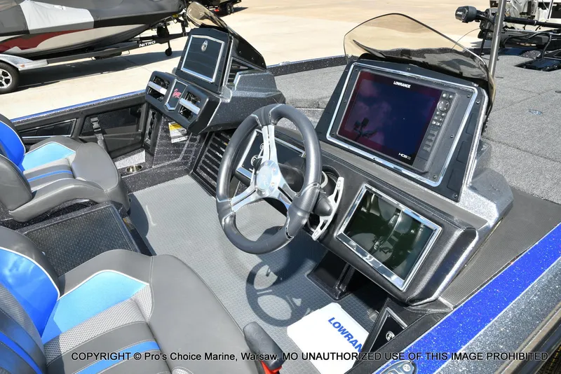 Slide: The Image of Ranger Z520R Dual Console 2023 - 36