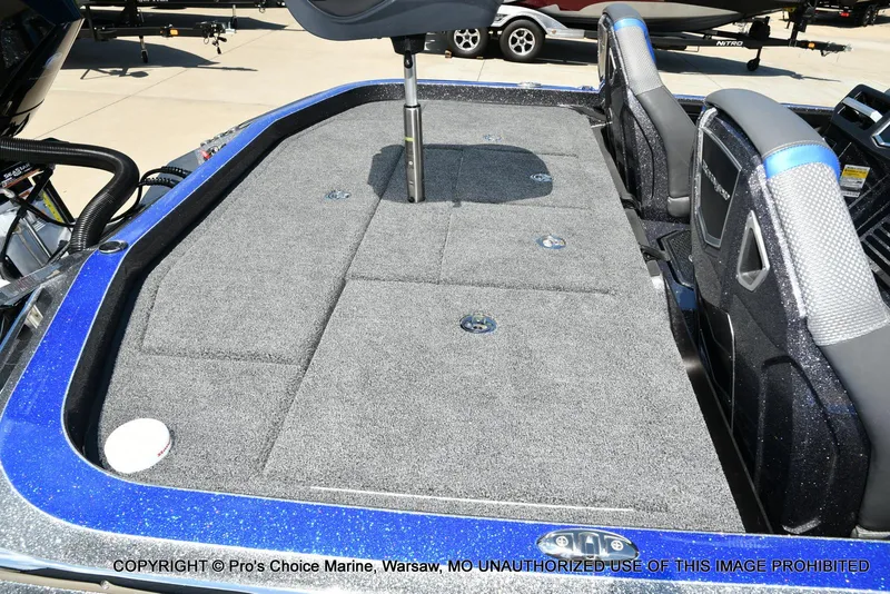 Slide: The Image of Ranger Z520R Dual Console 2023 - 38