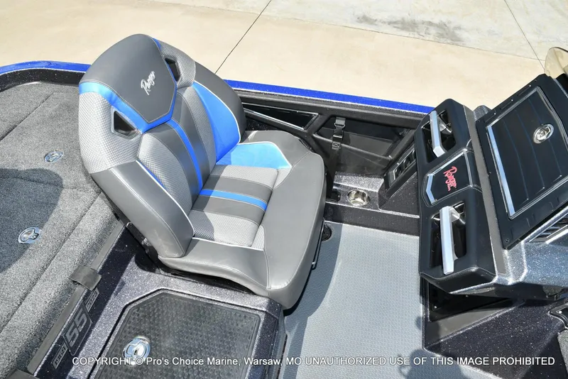 Slide: The Image of Ranger Z520R Dual Console 2023 - 46