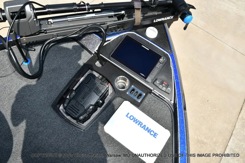 Slide: The Image of Ranger Z520R Dual Console 2023 - 50