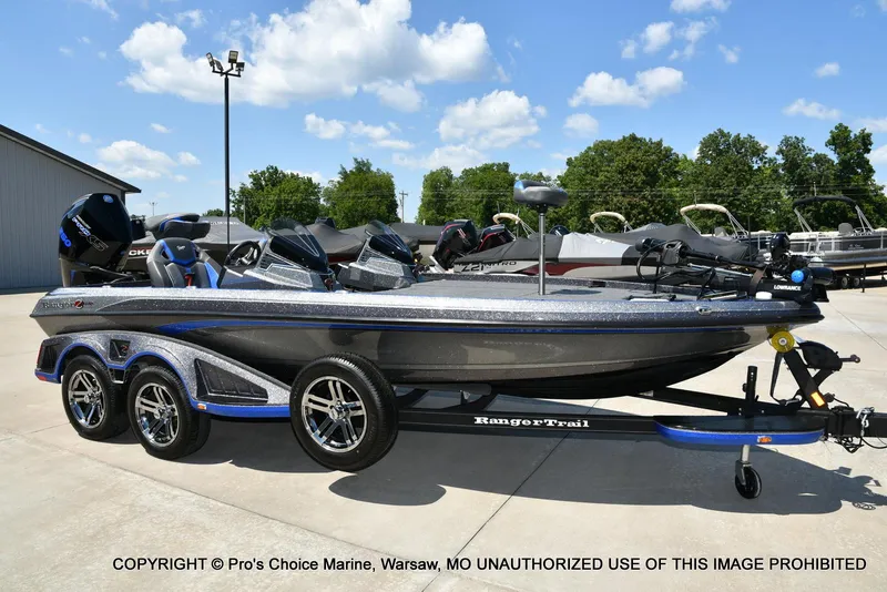 Slide: The Image of Ranger Z520R Dual Console 2023 - 73