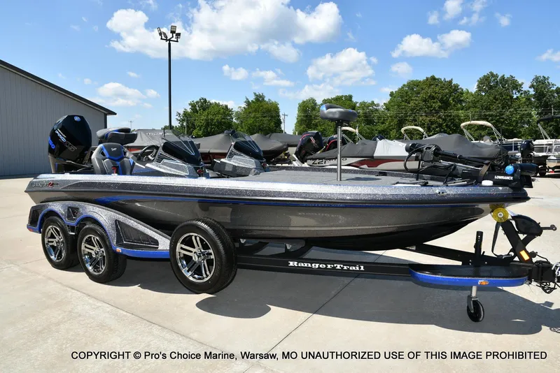 Slide: The Image of Ranger Z520R Dual Console 2023 - 75