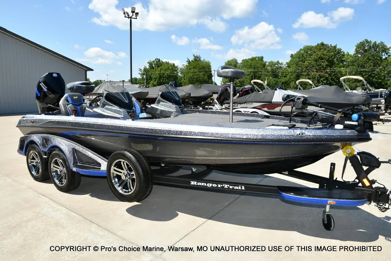 Slide: The Image of Ranger Z520R Dual Console 2023 - 77