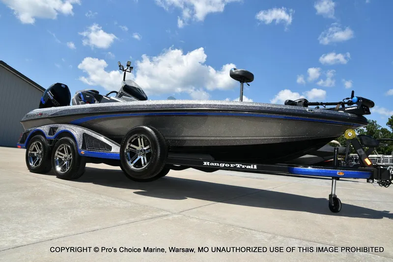 Slide: The Image of Ranger Z520R Dual Console 2023 - 78