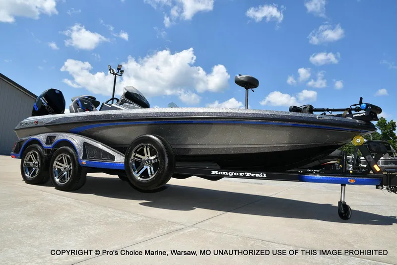 Slide: The Image of Ranger Z520R Dual Console 2023 - 81