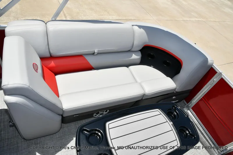 Slide: The Image of Sun Tracker Party Barge 22 DLX 2026 - 10