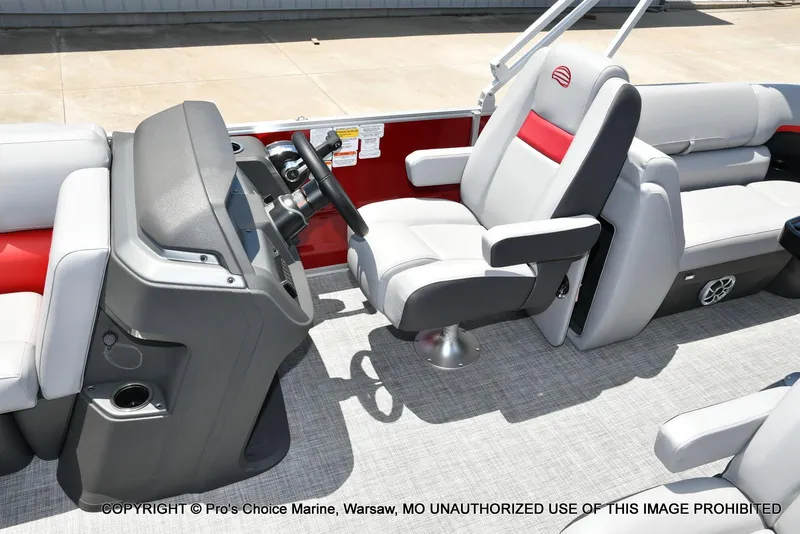 Slide: The Image of Sun Tracker Party Barge 22 DLX 2026 - 13