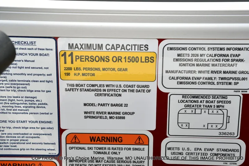 Slide: The Image of Sun Tracker Party Barge 22 DLX 2026 - 15