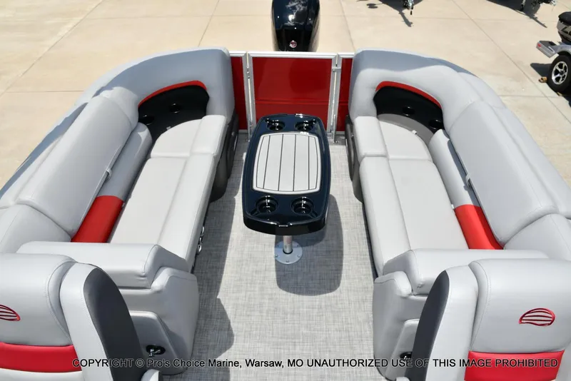 Slide: The Image of Sun Tracker Party Barge 22 DLX 2026 - 36