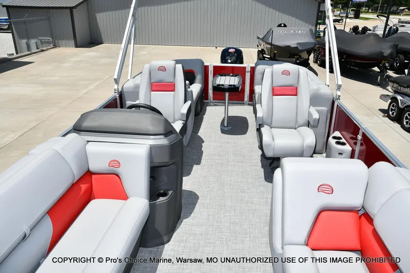 Slide: The Image of Sun Tracker Party Barge 22 DLX 2026 - 4