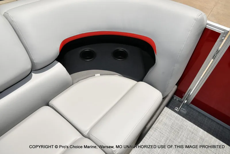 Slide: The Image of Sun Tracker Party Barge 22 DLX 2026 - 71