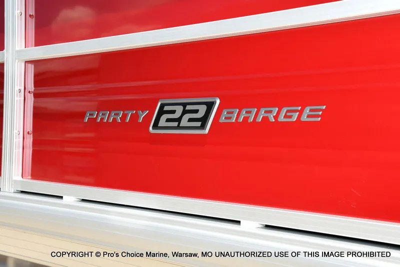 Slide: The Image of Sun Tracker Party Barge 22 DLX 2026 - 83