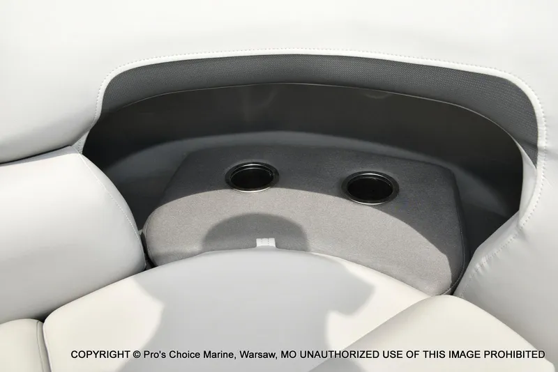 Slide: The Image of Sun Tracker Party Barge 22 DLX 2026 - 70