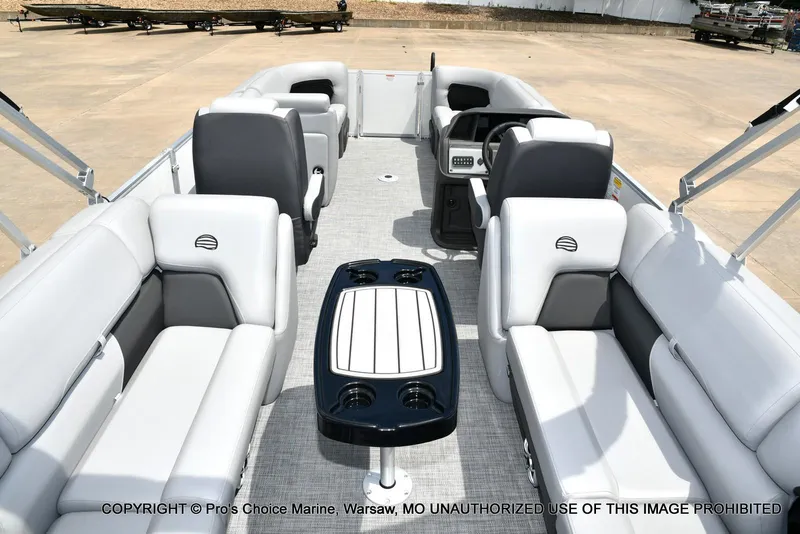 Slide: The Image of Sun Tracker Party Barge 22 DLX 2026 - 9