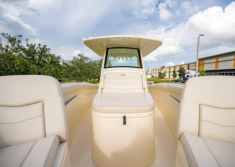 Slide: The Image of Scout 305 LXF 2026 - 41