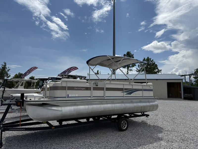 Slide: The Image of Harris Sunliner 220 BRAND NEW YAMAHA 90 SHO 2000 - 2