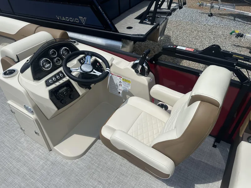 Slide: The Image of Lowe SS210 2025 - 5