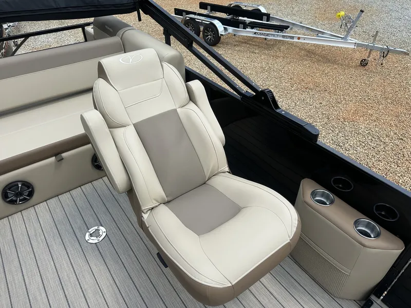 Slide: The Image of Veranda Relax Series 175SHO YAMAHA 2026 - 6