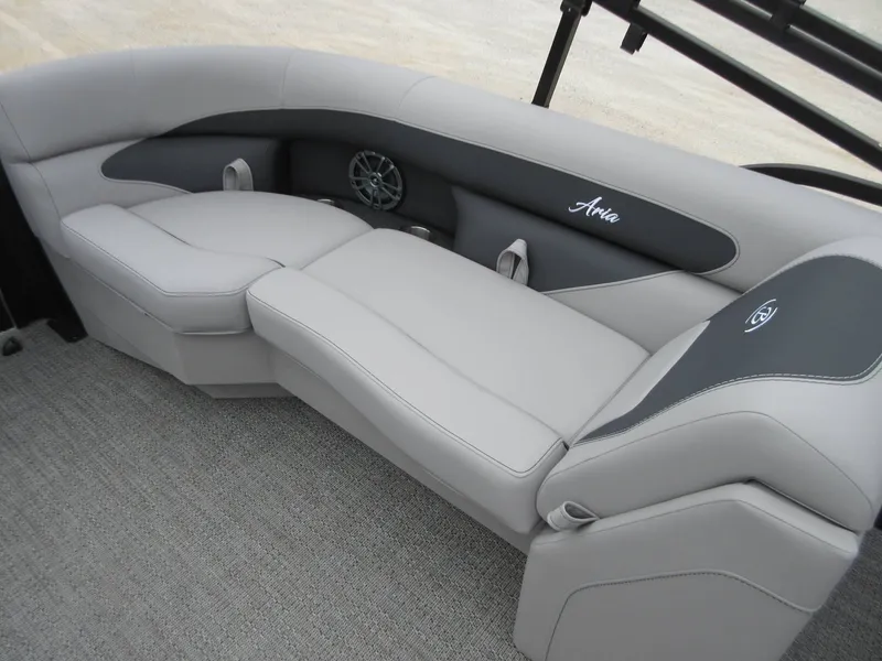 Slide: The Image of Barletta Aria A22QC 2026 - 9