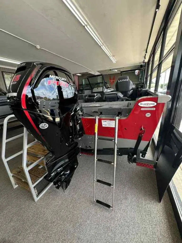 Slide: The Image of Lund 1775 Impact XS Sport 2025 - 11