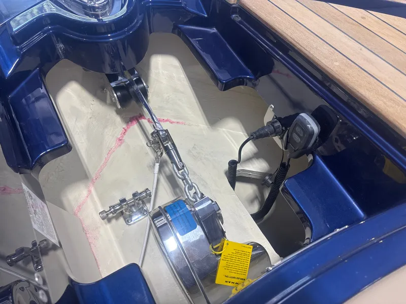 Slide: The Image of Chris-Craft Launch 31 GT 2026 - 19