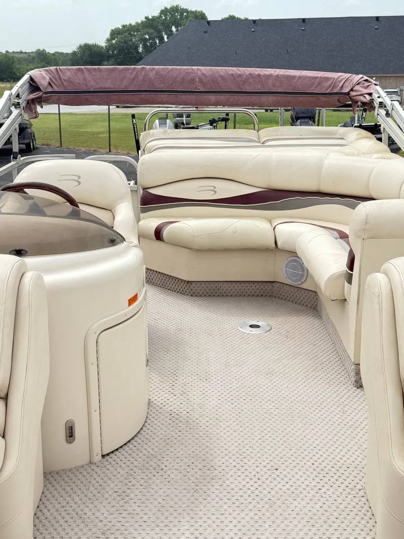 Slide: The Image of Bennington 2275RL 2005 - 5