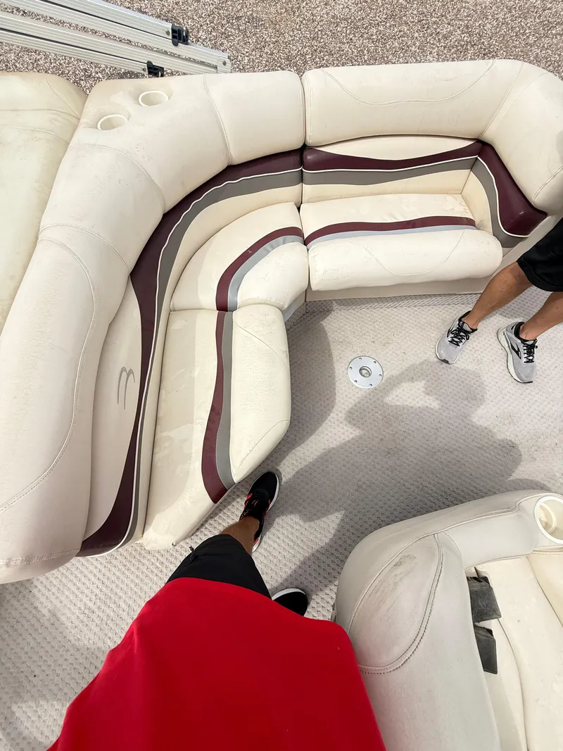 Slide: The Image of Bennington 2275RL 2005 - 9