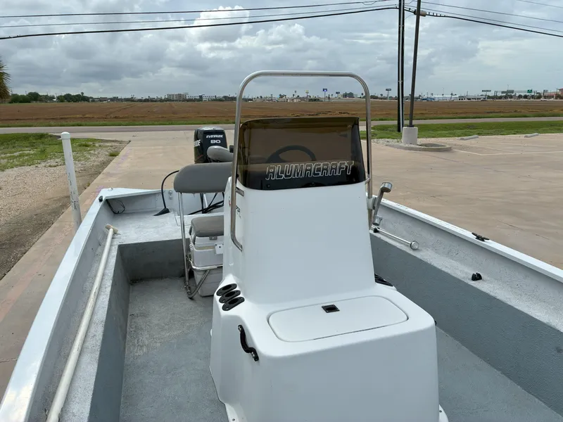 Slide: The Image of Alumacraft MV 2072 2009 - 10