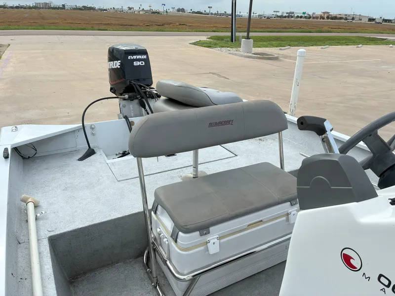 Slide: The Image of Alumacraft MV 2072 2009 - 13