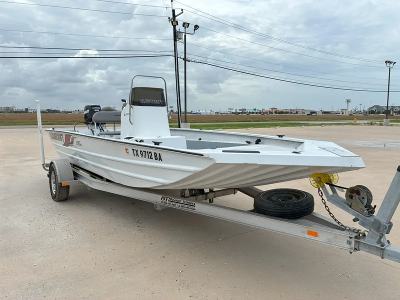 Slide: The Image of Alumacraft MV 2072 2009 - 6