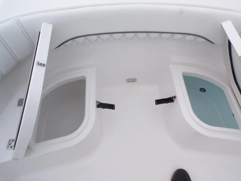 Slide: The Image of Sportsman Masters 267 Bay Boat 2021 - 30