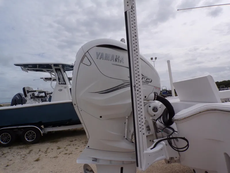 Slide: The Image of Sportsman Masters 267 Bay Boat 2021 - 35