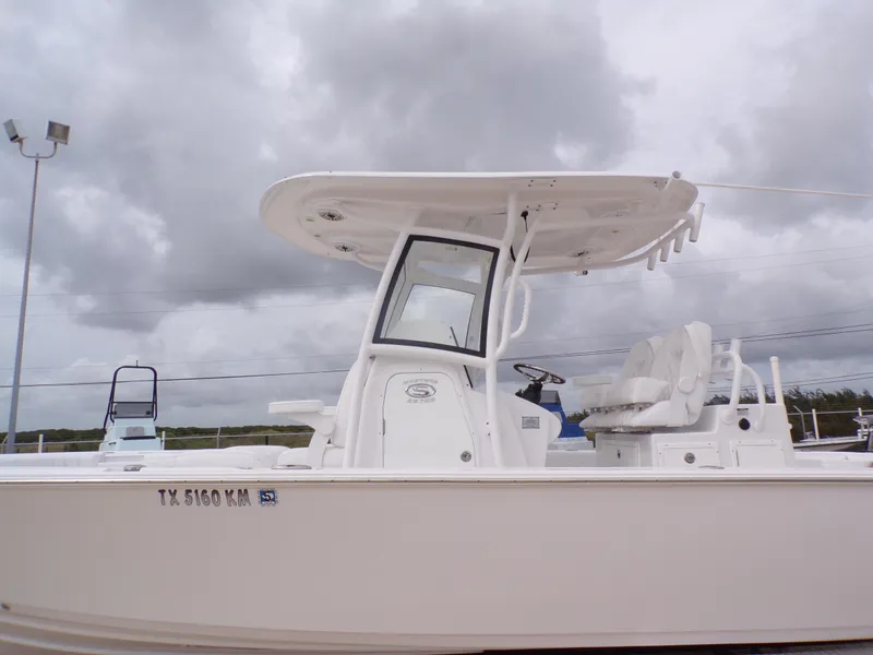 Slide: The Image of Sportsman Masters 267 Bay Boat 2021 - 38