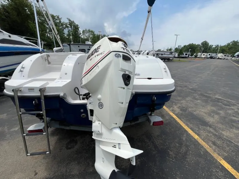 Slide: The Image of 1915 LTD 2008 - 11