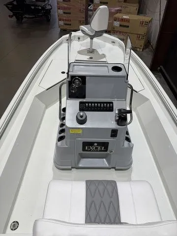 Slide: The Image of Excel Bay Pro Elite 220 W/Yamaha 175 "SHO" 2026 - 6