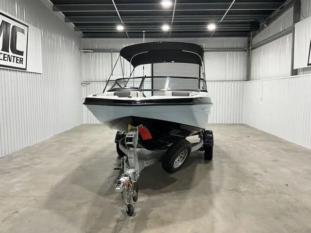 Slide: The Image of Yamaha SX190 2019 - 9