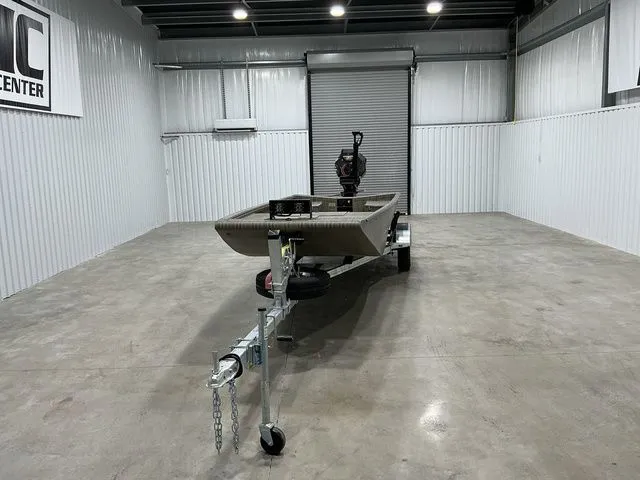 Slide: The Image of Gator-Tail 1754 Extreme 2026 - 12