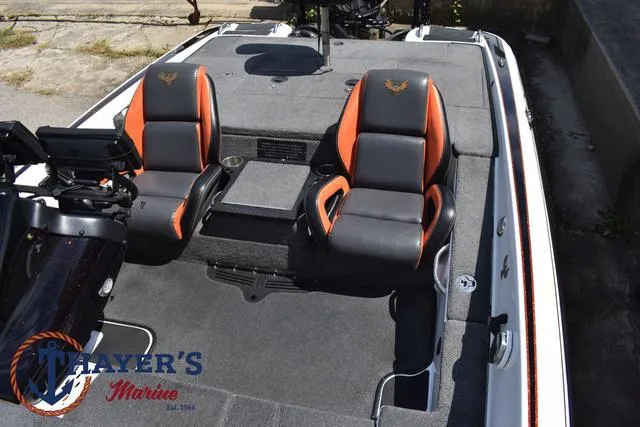 Slide: The Image of Phoenix Bass Boats 721 ProXP 2020 - 29