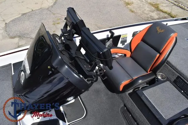 Slide: The Image of Phoenix Bass Boats 721 ProXP 2020 - 43