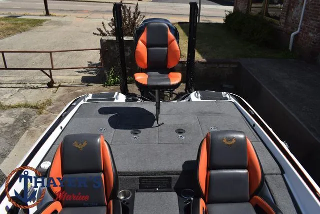 Slide: The Image of Phoenix Bass Boats 721 ProXP 2020 - 54