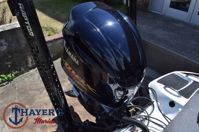 Slide: The Image of Phoenix Bass Boats 721 ProXP 2020 - 63