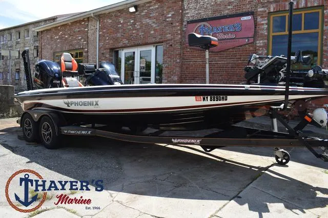 Slide: The Image of Phoenix Bass Boats 721 ProXP 2020 - 74