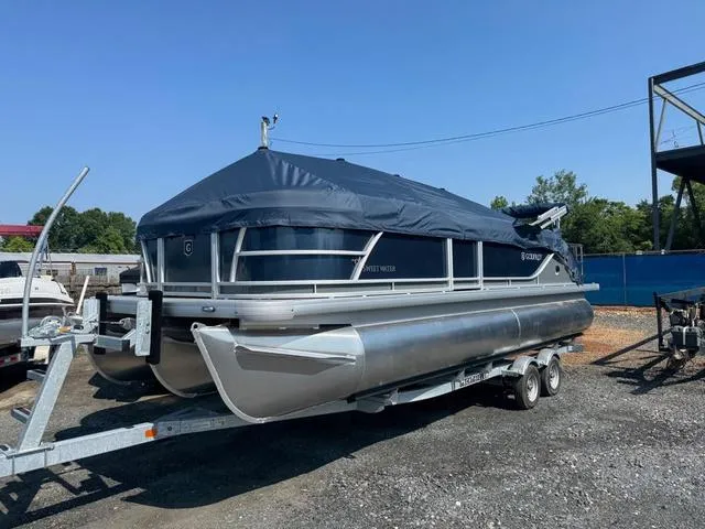 Slide: The Image of Godfrey Sweetwater 2286 SFL Tritoon - Yamaha 150 2026 - 12