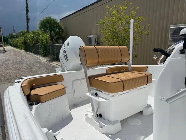 Slide: The Image of ALK 2 Powerboats 18CRS 2025 - 4