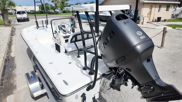 Slide: The Image of Spyder FX19 Vapor 2026 - 14