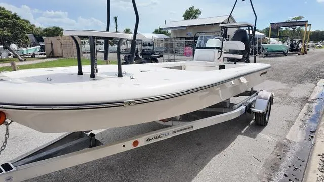 Slide: The Image of Spyder FX19 Vapor 2026 - 24