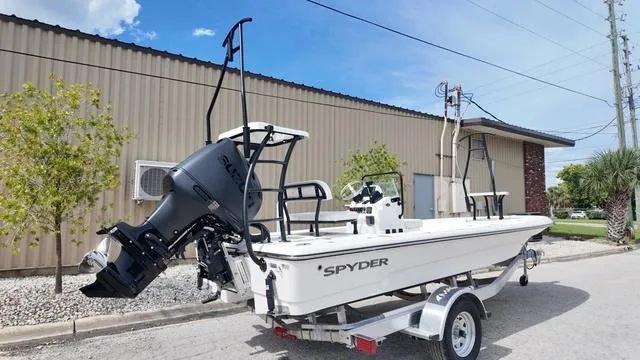 Slide: The Image of Spyder FX19 Vapor 2026 - 8